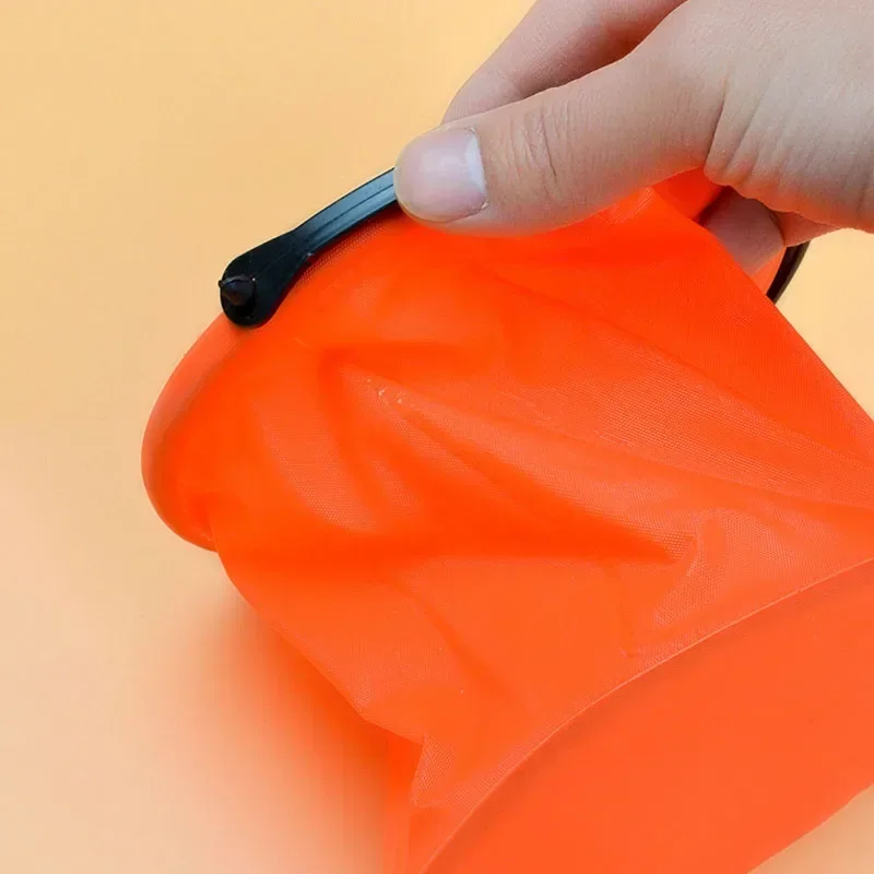 Beach Sand Bucket Toy  Collaps - огляд і ціна Gardening Tools For Kids